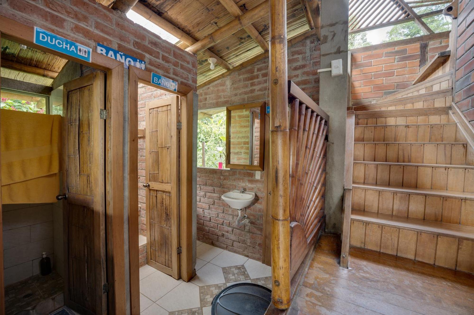 Hostal Pakay Tena Exterior photo
